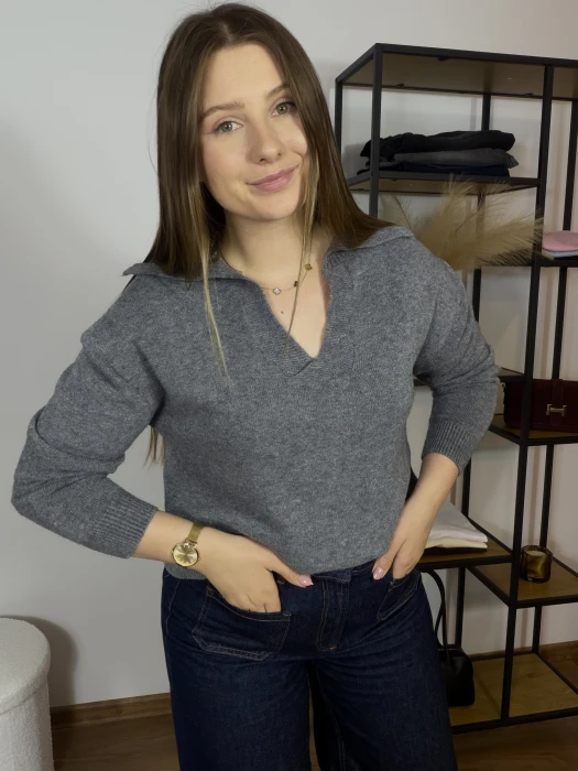 Sweter Polo z dekoltem w serek szary UNI